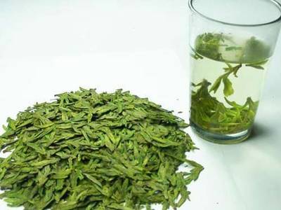 西湖龙井茶 三(1)班 王学勤